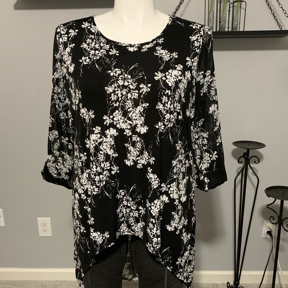 Tunic - Picture 3 of 4
